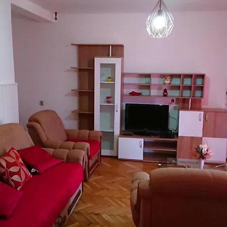 Grosse In Kampor Mit Eigenem Balkon Appartamento